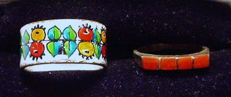 [2] VINTAGE RINGS SIZE 8 & SIZE 6.5: [2] VINTAGE RINGS SIZE 8 & SIZE 6.5