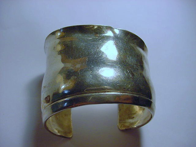 JULIA BOOTH DESIGNER STERLING HANDMADE BRACELET: JULIA BOOTH DESIGNER STERLING HANDMADE BRACELET