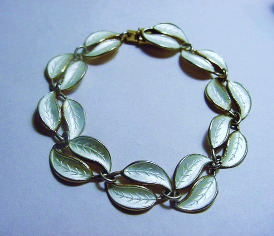 DAVID ANDERSEN NORWAY STERLING ENAMEL BRACELET: DAVID ANDERSEN NORWAY STERLING ENAMEL BRACELET