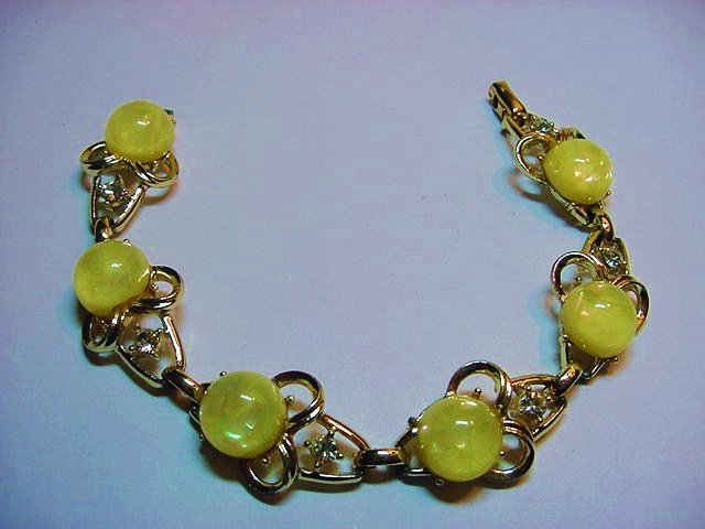 VINTAGE CORO BRACELET: VINTAGE CORO BRACELET