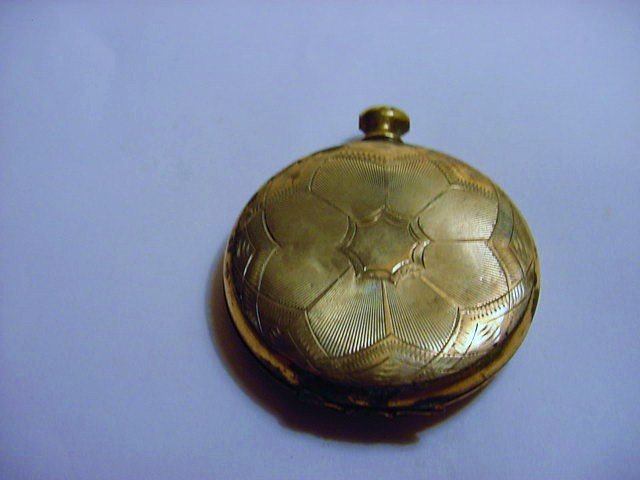 DAGUERREOTYPE LOCKET: DAGUERREOTYPE LOCKET
