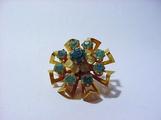 VINTAGE CORO RHINESTONE PIN: VINTAGE CORO RHINESTONE PIN
