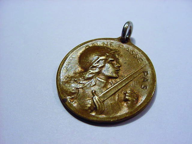 1916 VERDUN MEDAL: 1916 VERDUN MEDAL