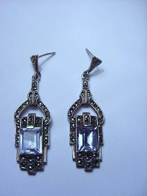 VINTAGE STERLING BLUE TOPAZ MARCASITE EARRINGS: VINTAGE STERLING BLUE TOPAZ MARCASITE EARRINGS