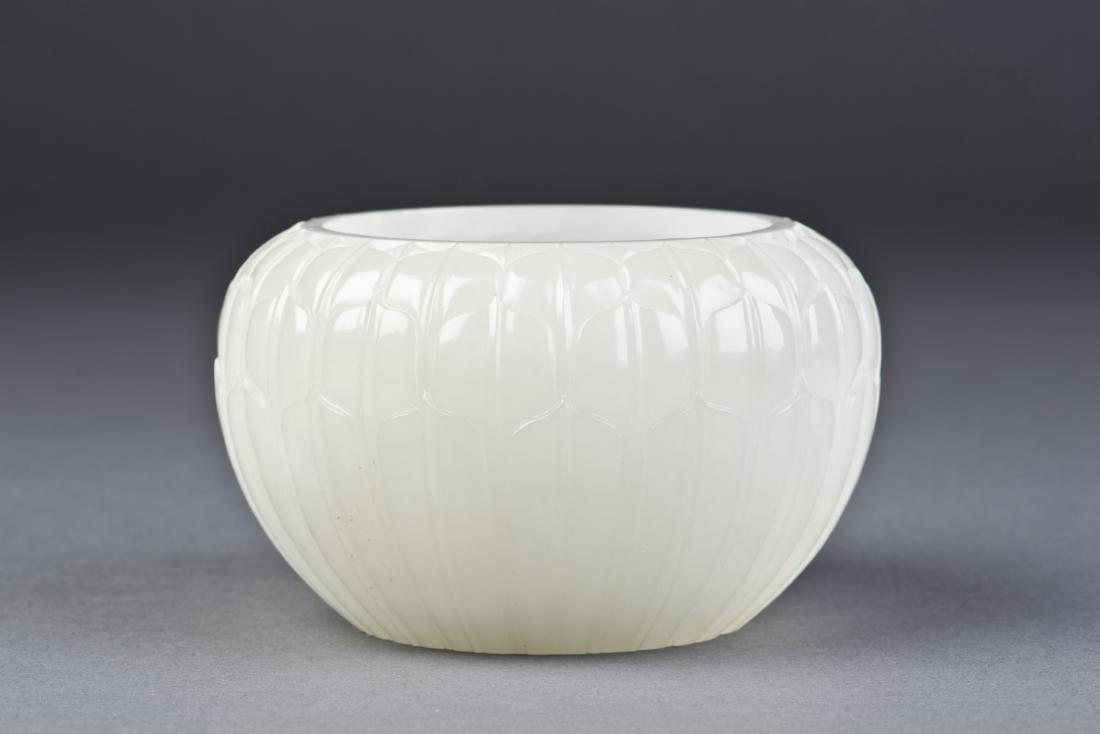 WHITE JADE BRUSH WASHER (1 of 3)