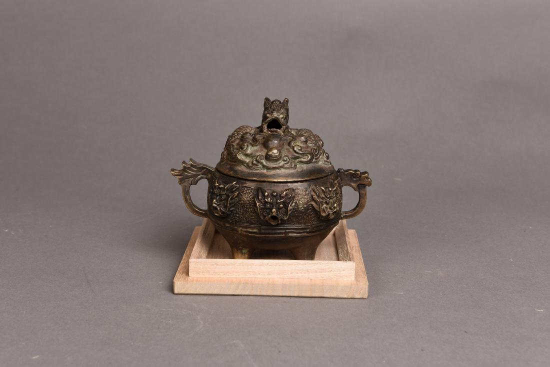 A BRONZE TRIPO CENSER, SHOWA PERIOD (1 of 6)