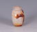 A CHINESE 'KIDS' AGATE SNUFF BOTTLE - 4