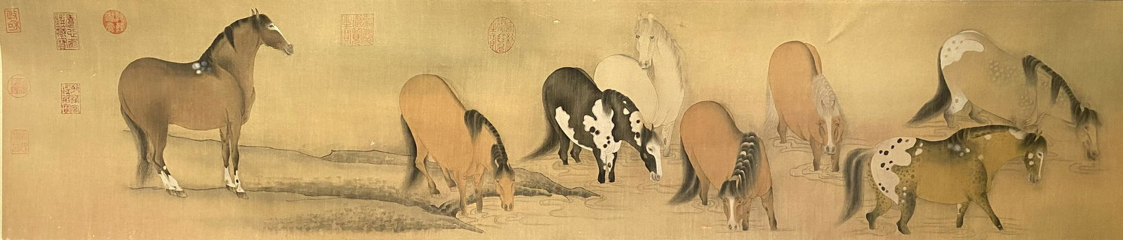 A Chinese scroll painting, Hangan mark: A Chinese scroll painting, Hangan mark.L706x30cm(L332x30cm)