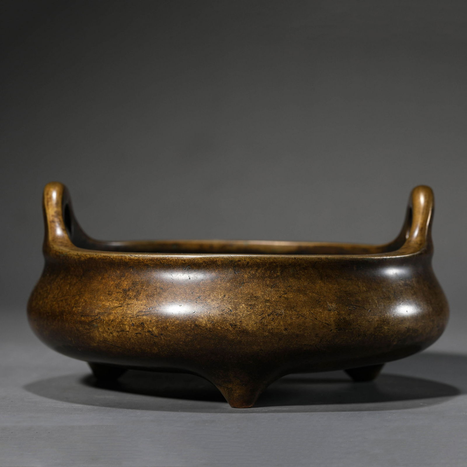 Bronze Tripod Double-Eared Censer (1 of 7)