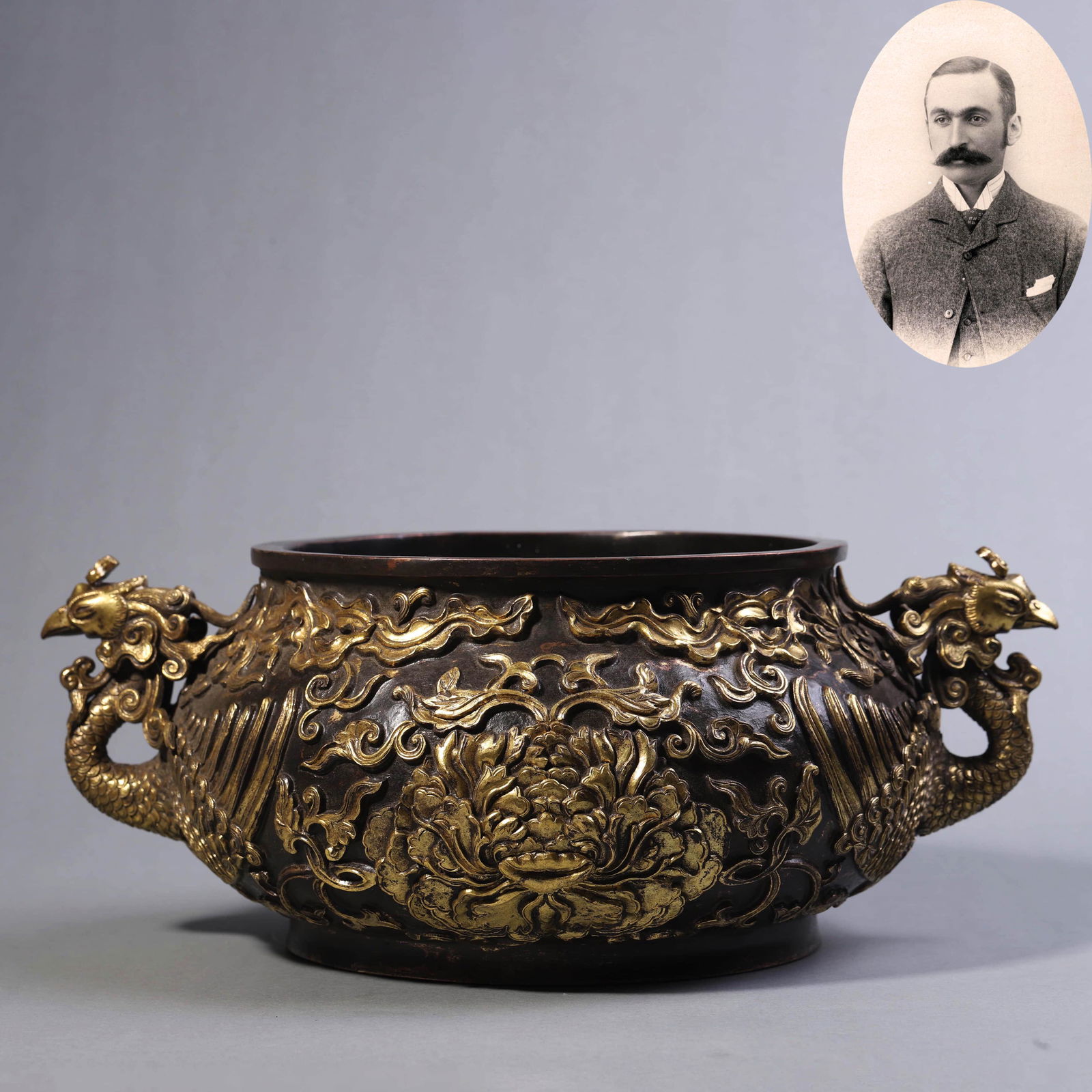 Bronze Phoenix and Peony Double-Eared Censer (1 of 7)