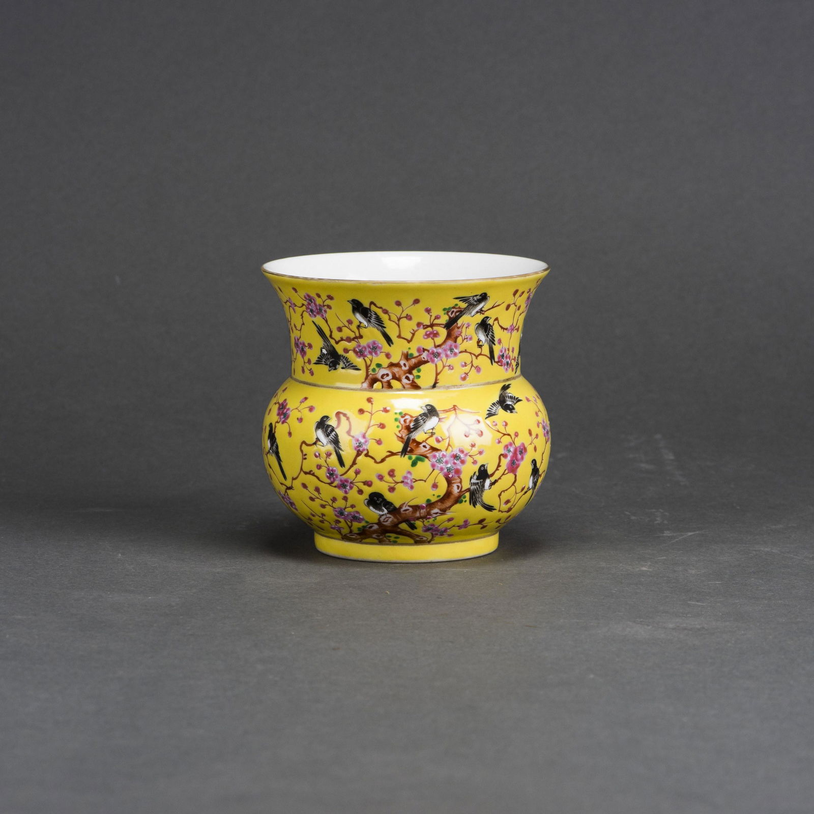 YELLOW GROUND FAMIILE ROSE ' FLOWER & BIRD' JAR, (1 of 5)