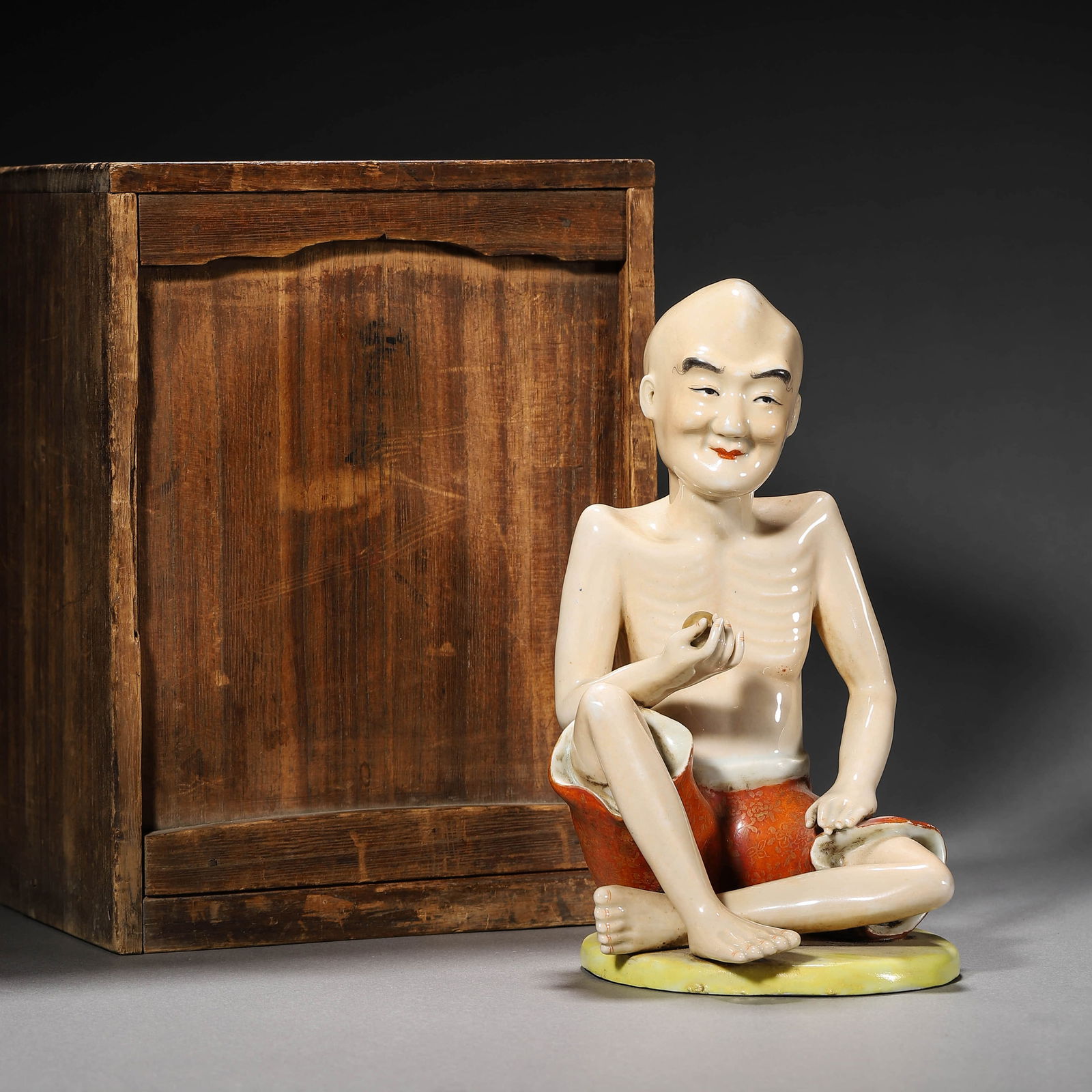 Famille Rose Arhat (1 of 10)