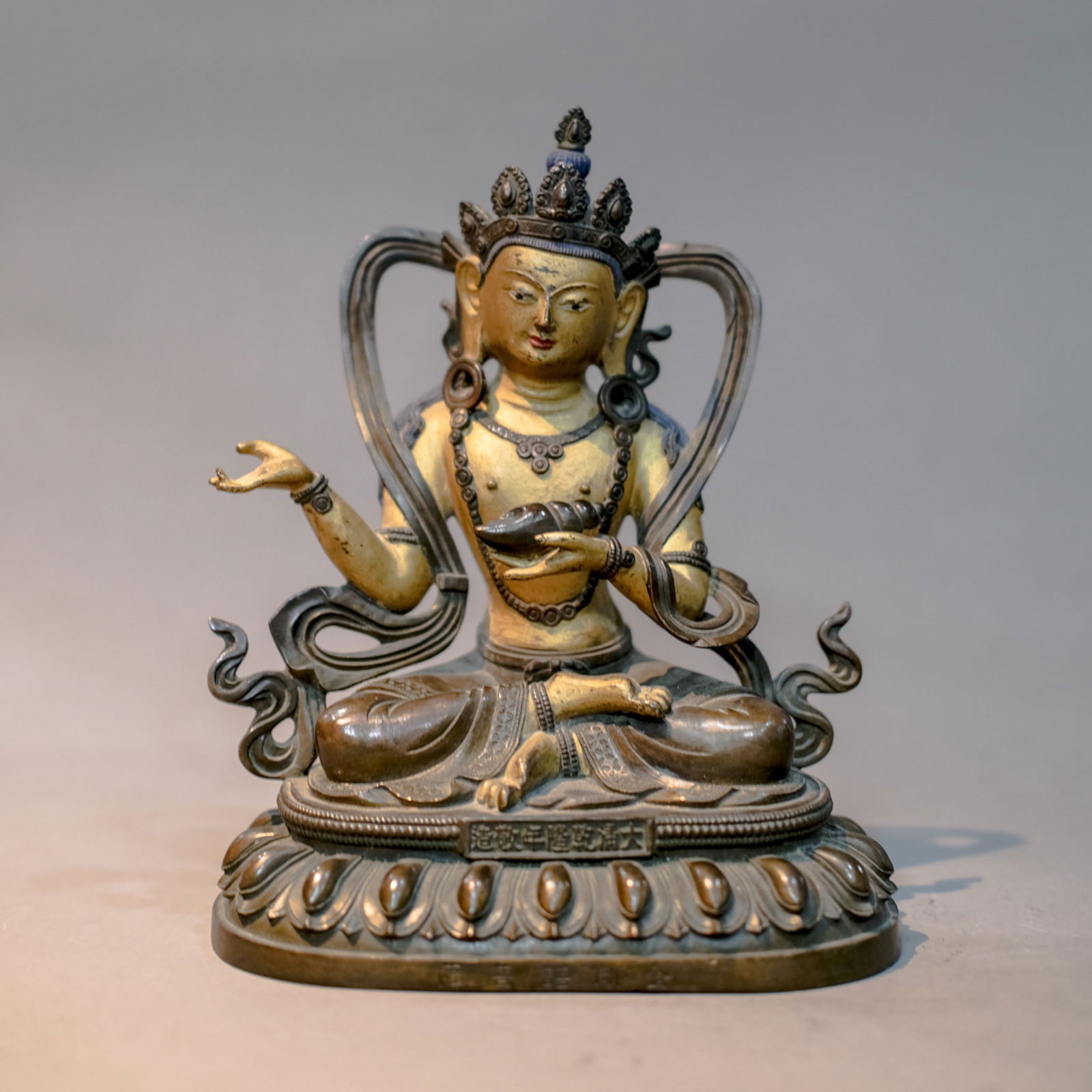 GILT BRONZE BUDDHA STATUE (1 of 8)