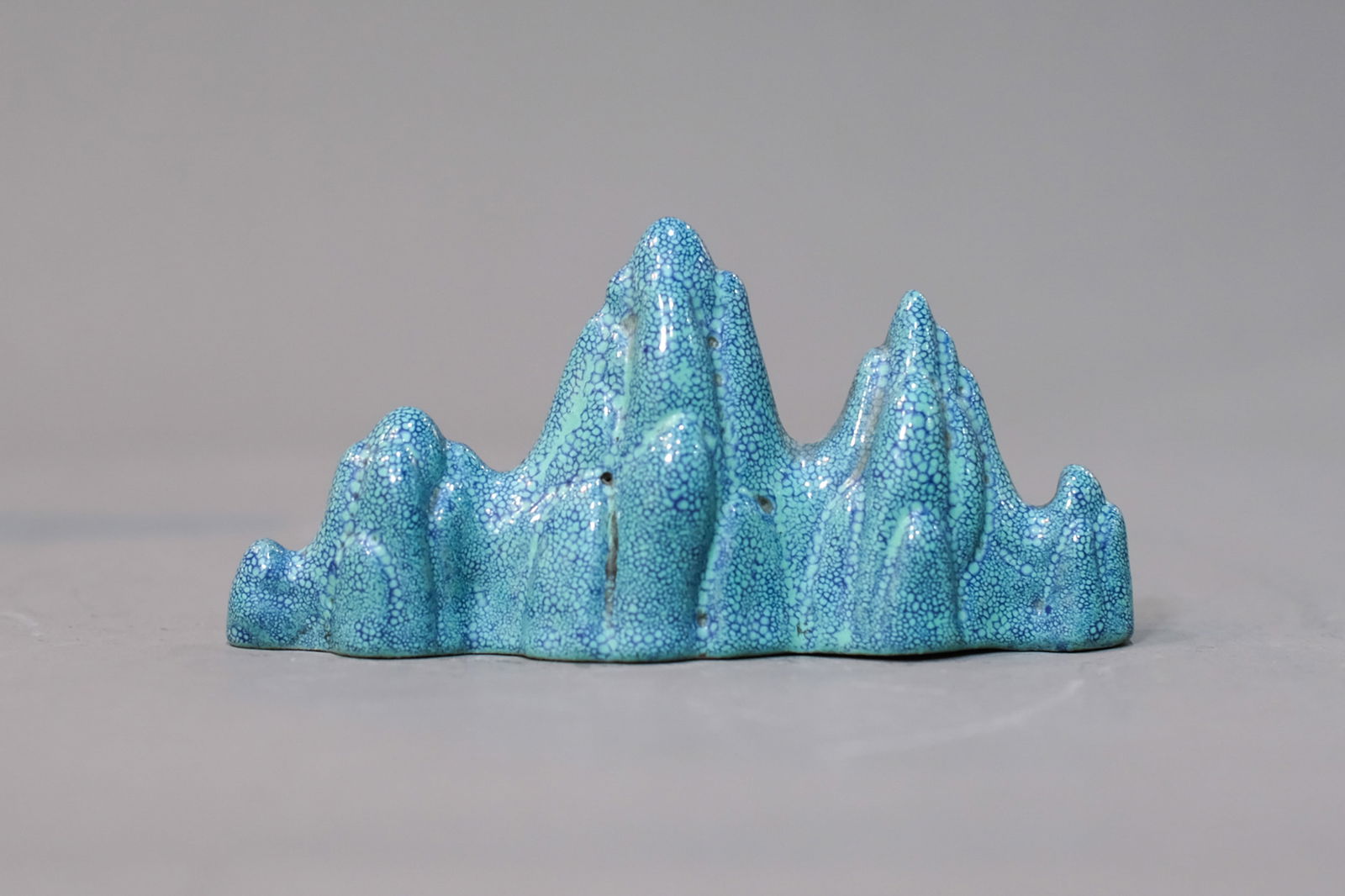 LUJUN GLAZE MOUNTAIN-SHAPE BRUSH RACK (1 of 5)