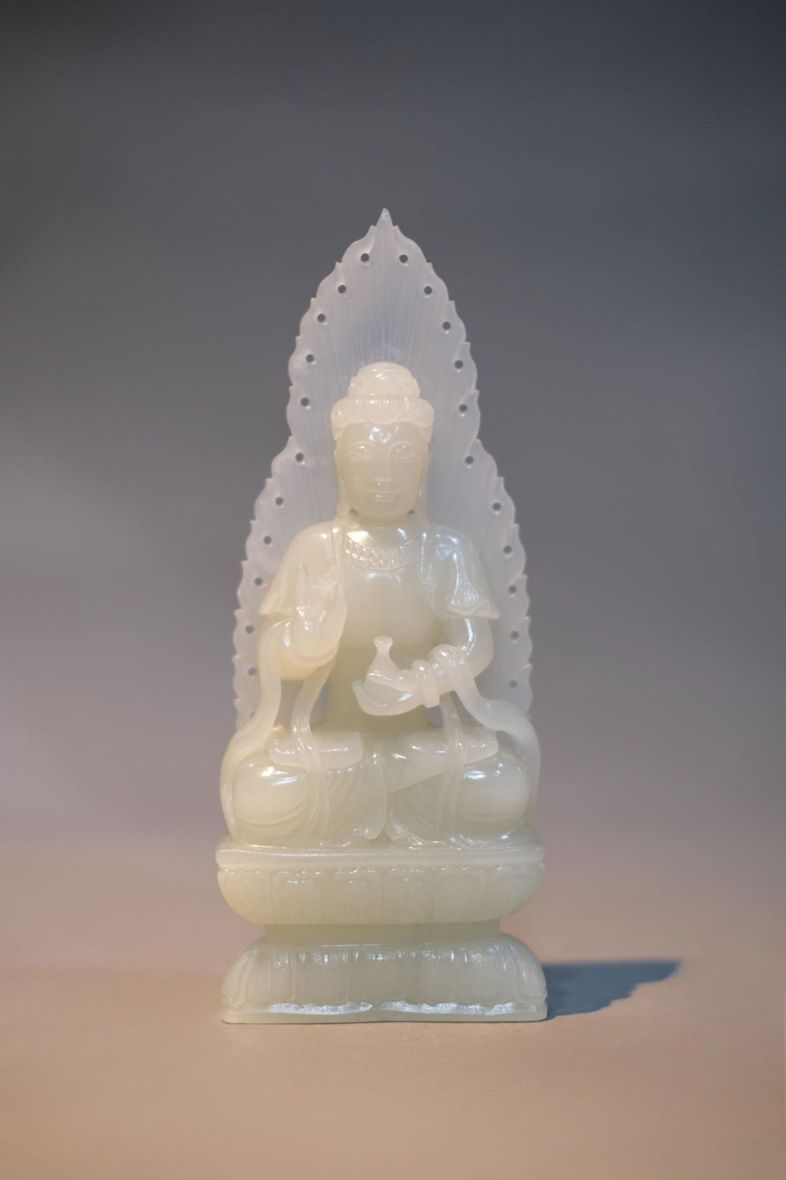 WHITE JADE BUDDHA STATUE (1 of 5)