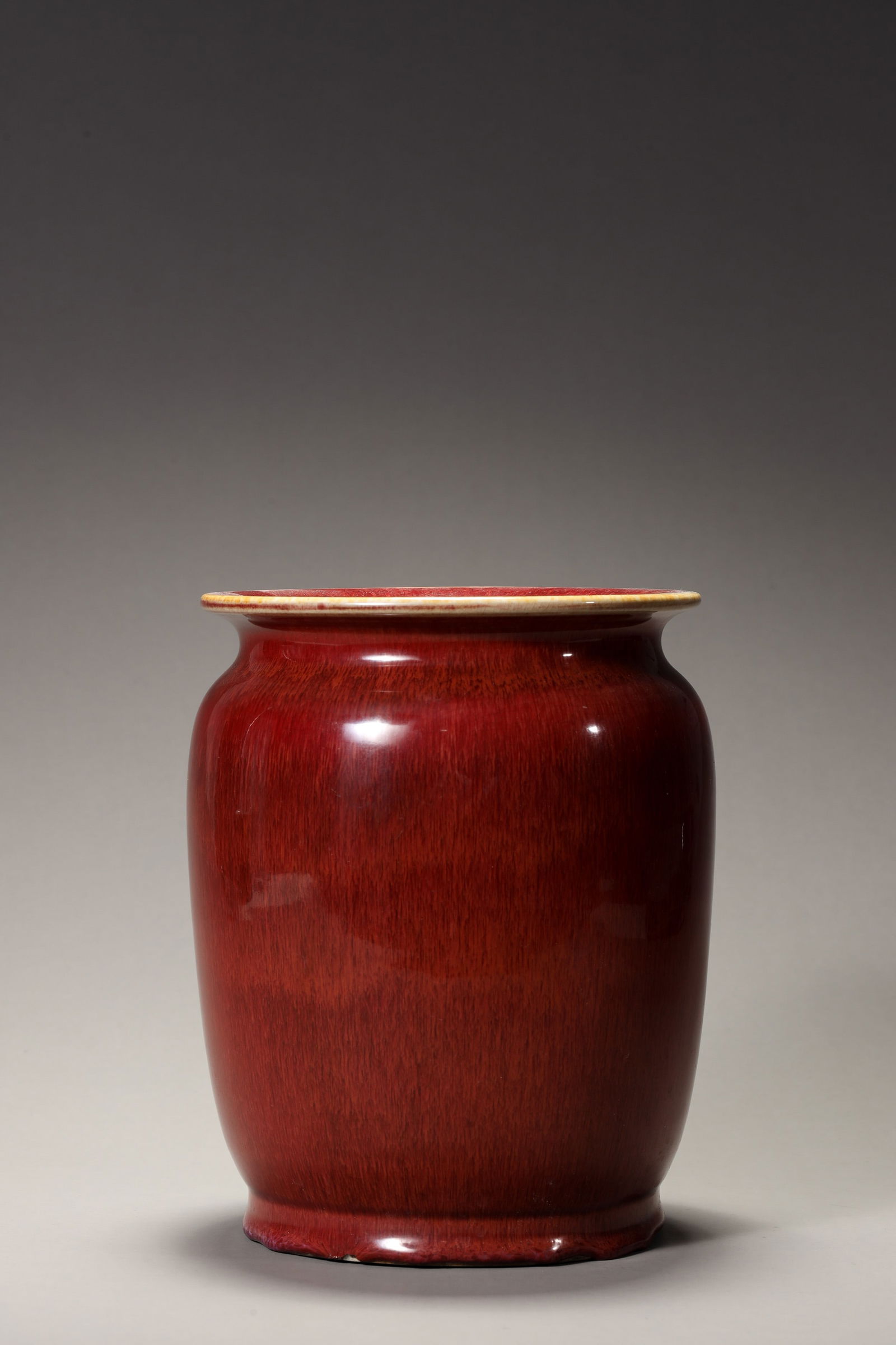SACRIFICIAL RED GLAZE BARREL FORM JUG (1 of 5)