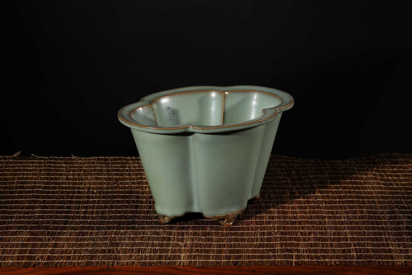 JUNYAO BEGONIA-SHAPE POT - 4