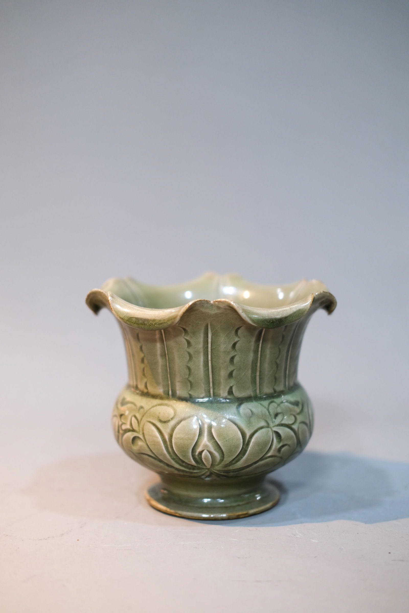 YAOZHOU KILN LOTUS FOLIATED-EDGE VASE (1 of 5)