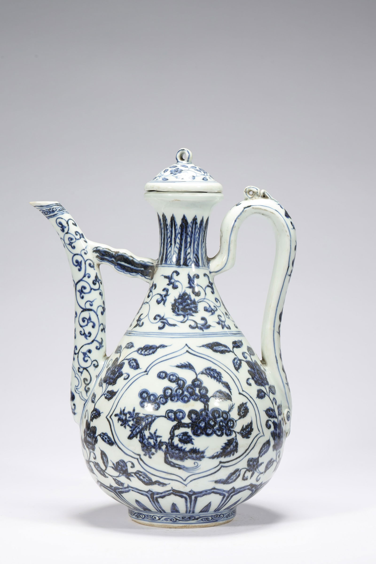 BLUE AND WHITE FRUIT EWER (1 of 7)