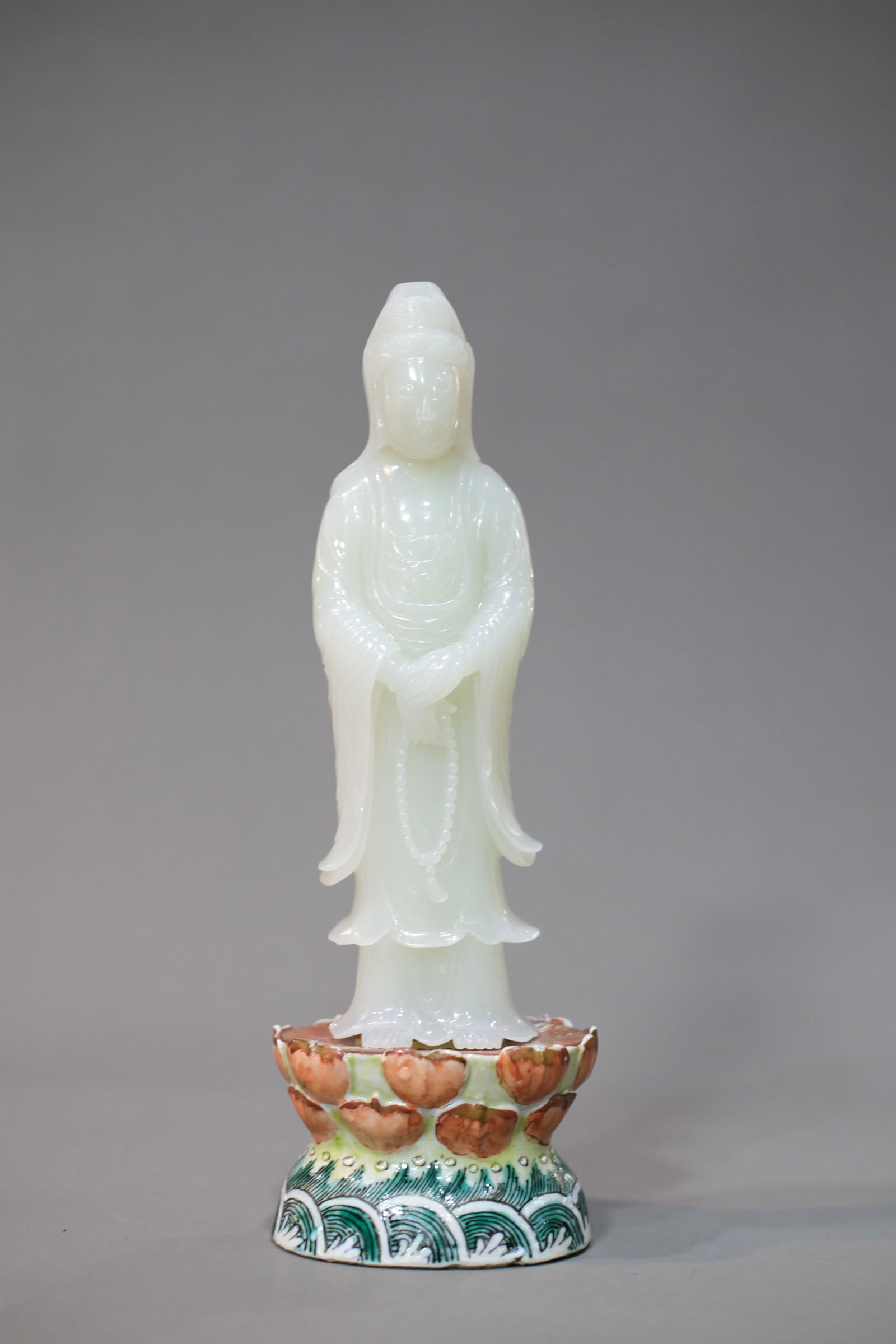 CARVED WHITE JADE GUANYIN STATUE (1 of 3)