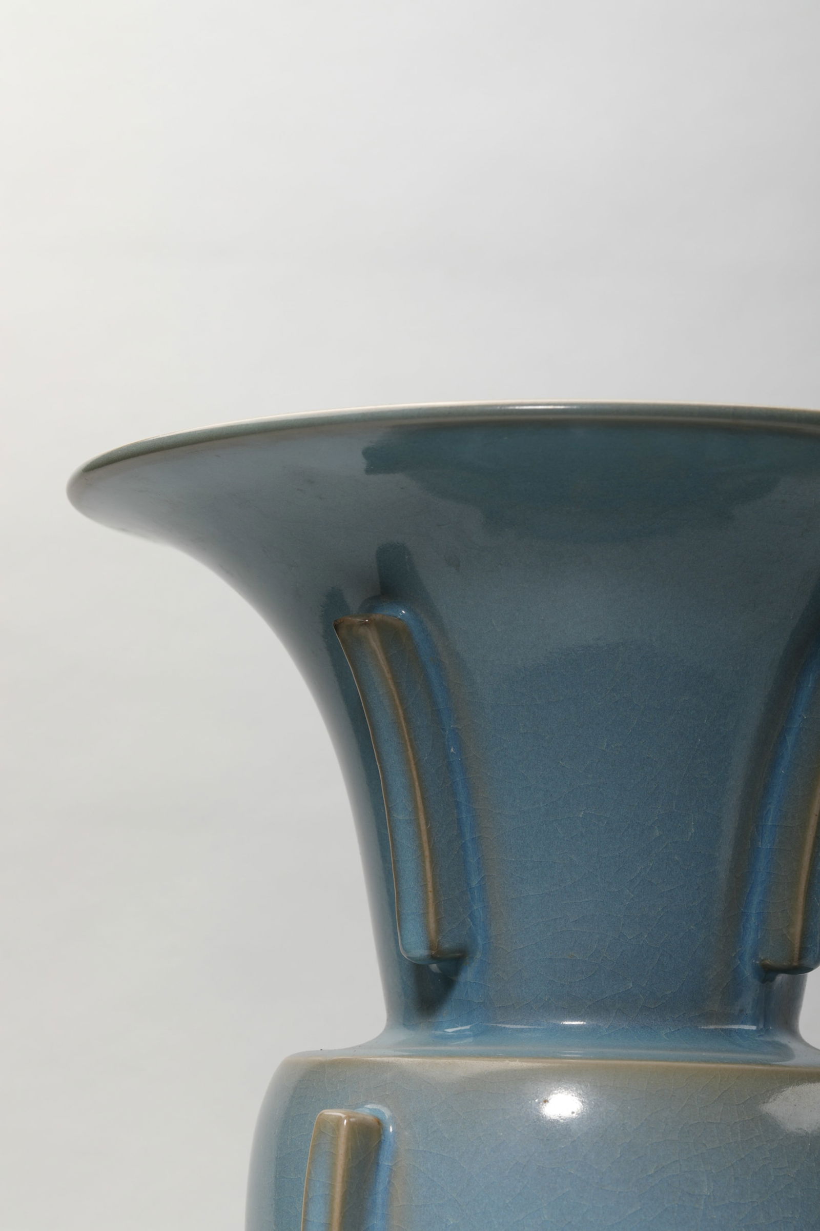 LARGE JUNYAO BEAKER VASE - 2