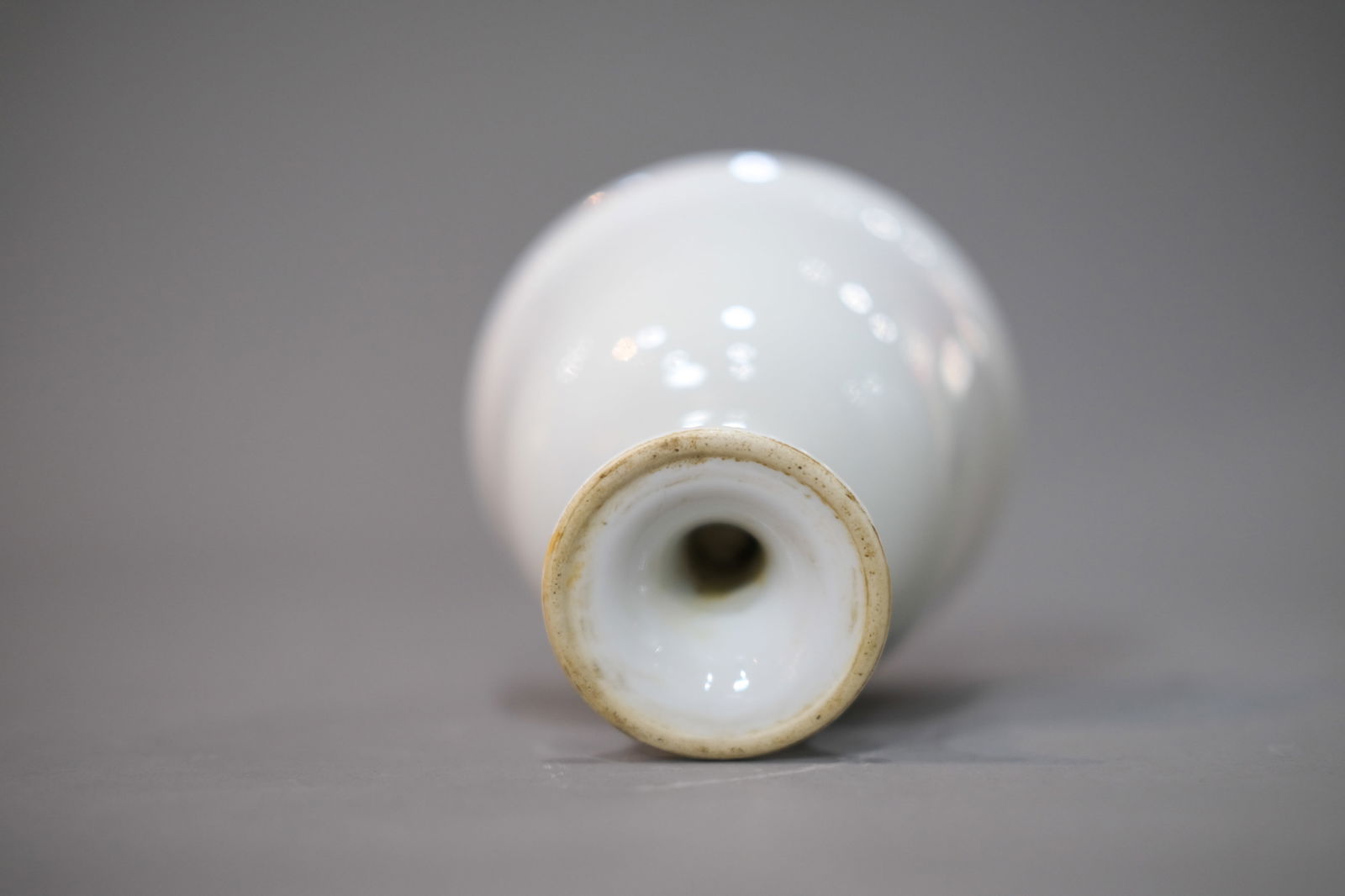 WHITE GLAZE STEM CUP - 4