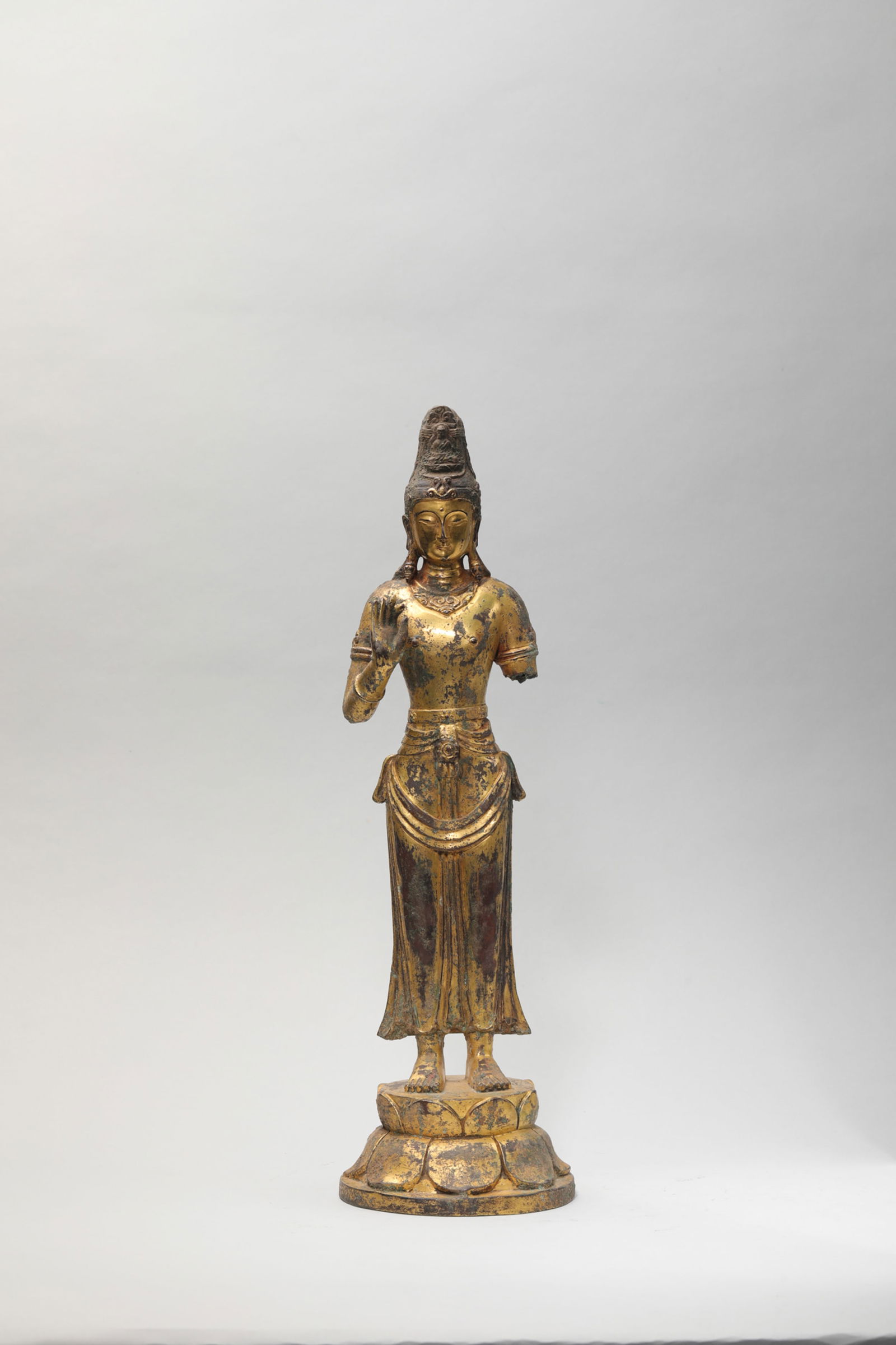 GILT BRONZE AVALOKITESVARA STATUE: Gilt bronze Avalokitesvara statue. Dimensions: Height: 38 cm.