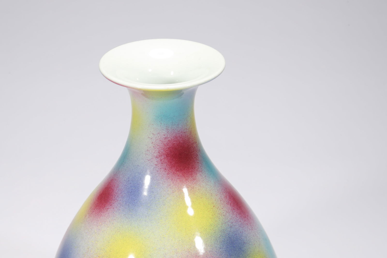 PAINTED PEAR-SHAPE VASE - 3