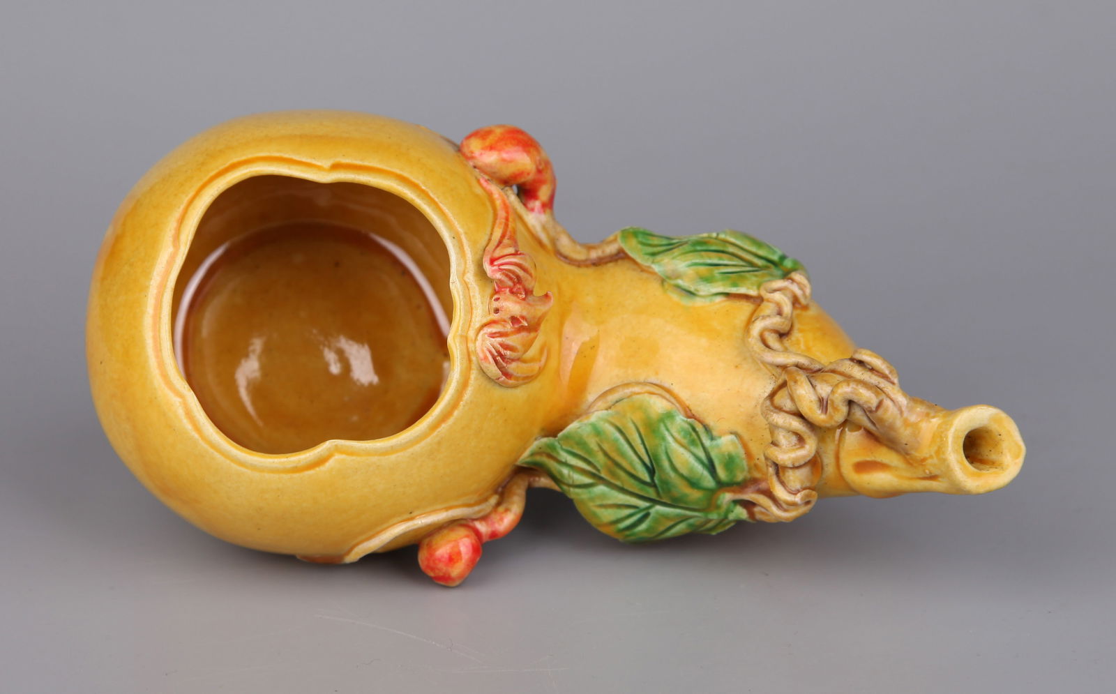 A YELLOW-GLAZED DROPPER - 5