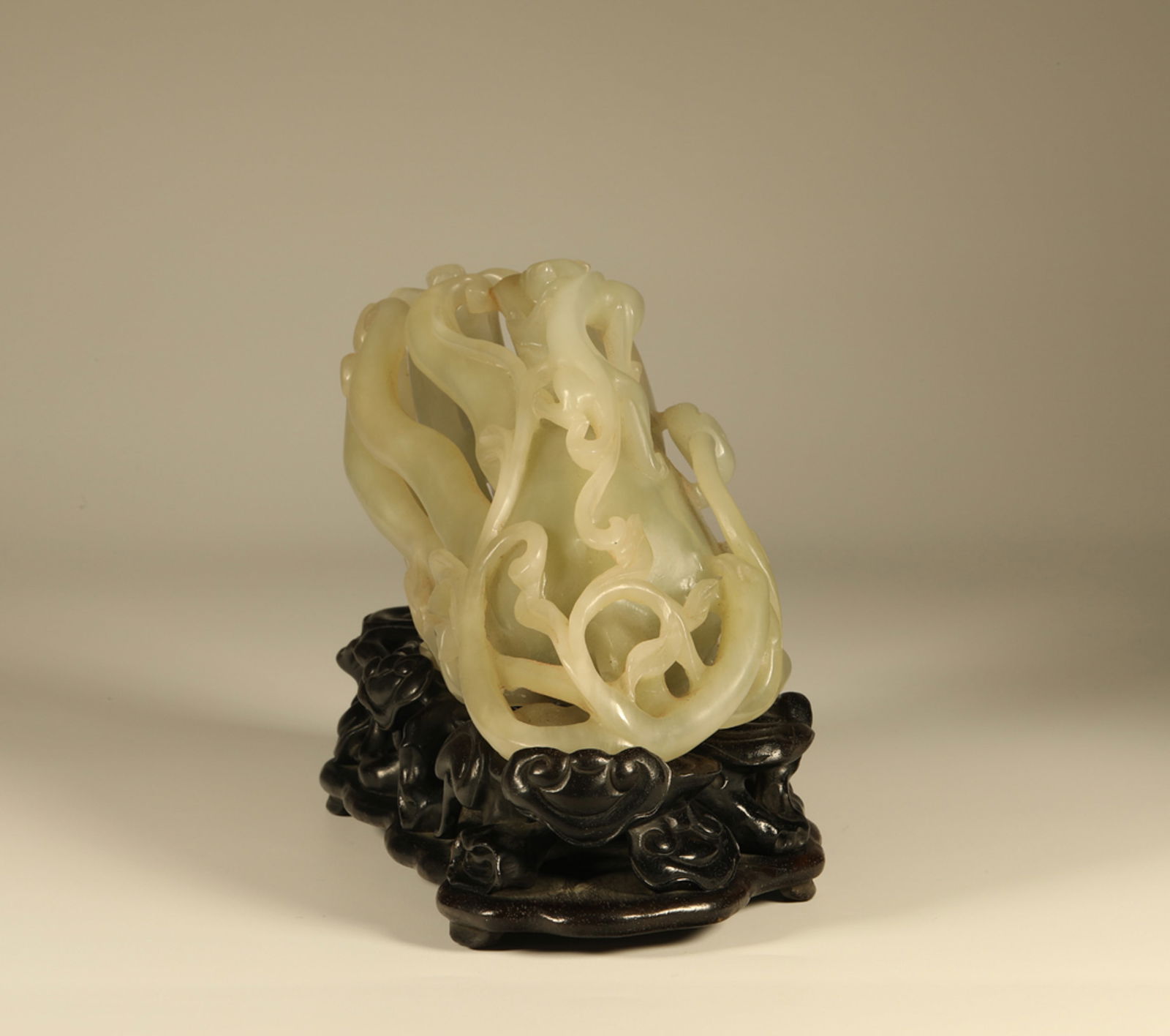 A JADE CARVING - 3