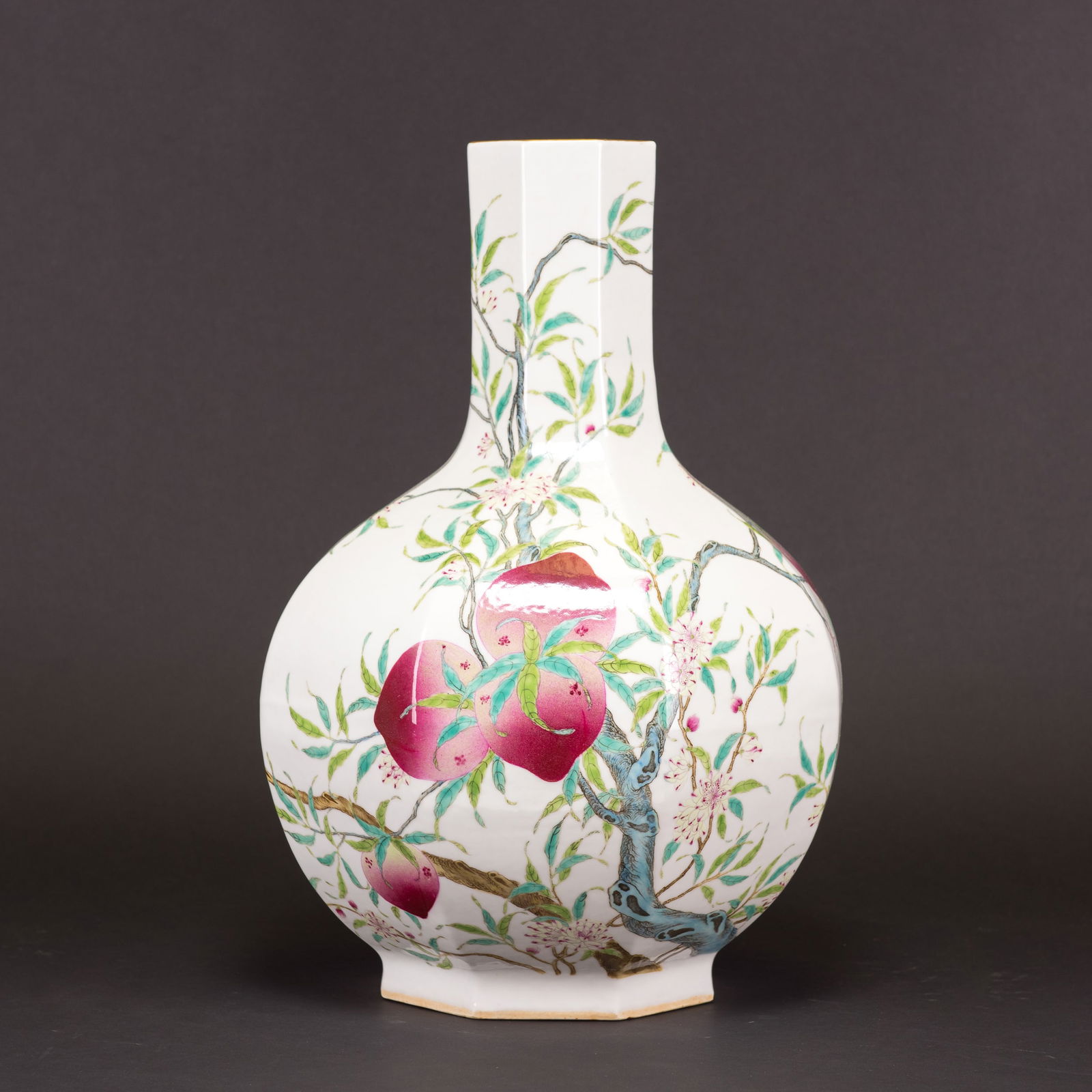 CHINESE FAMILLE ROSE 'PEACH' BOTTLE VASE (1 of 10)