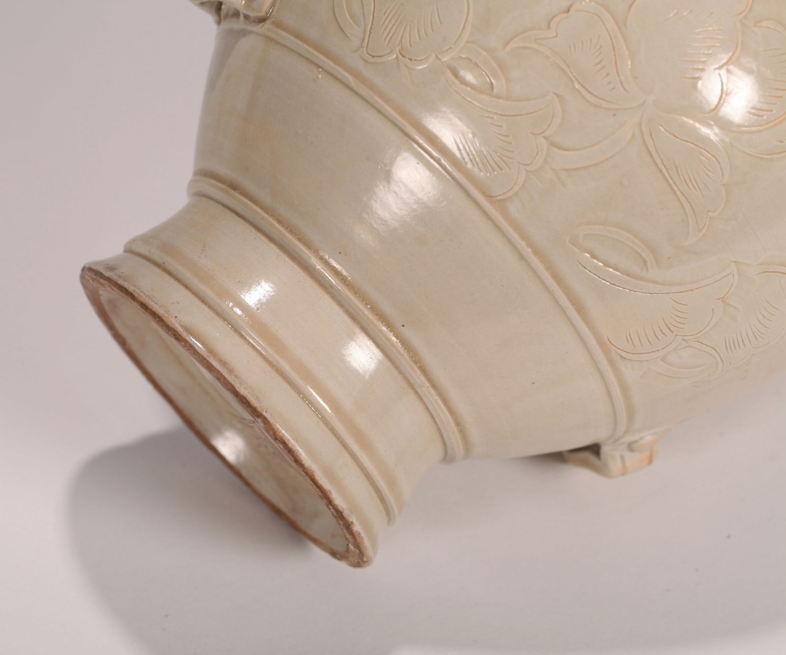 A DING-TYPE VASE - 7