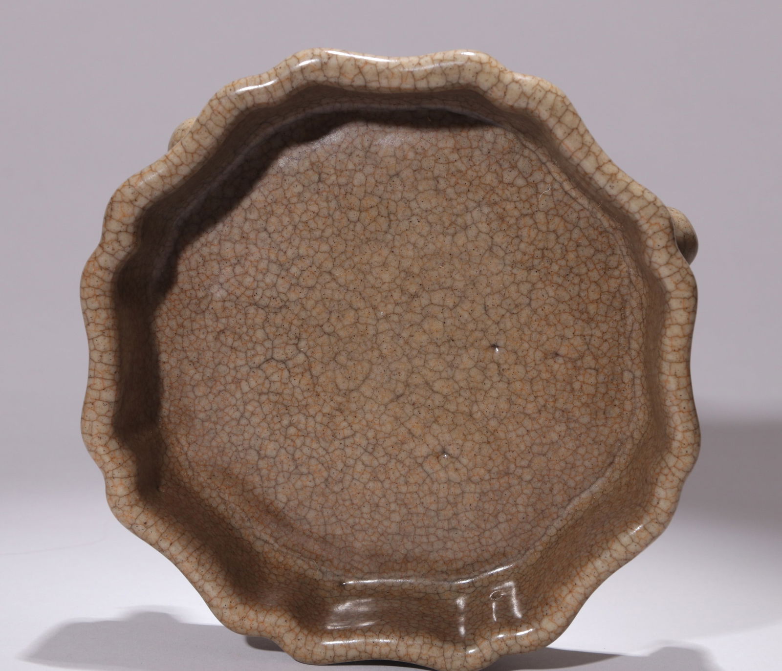 A GE-TYPE TRIPOD WASHER - 10