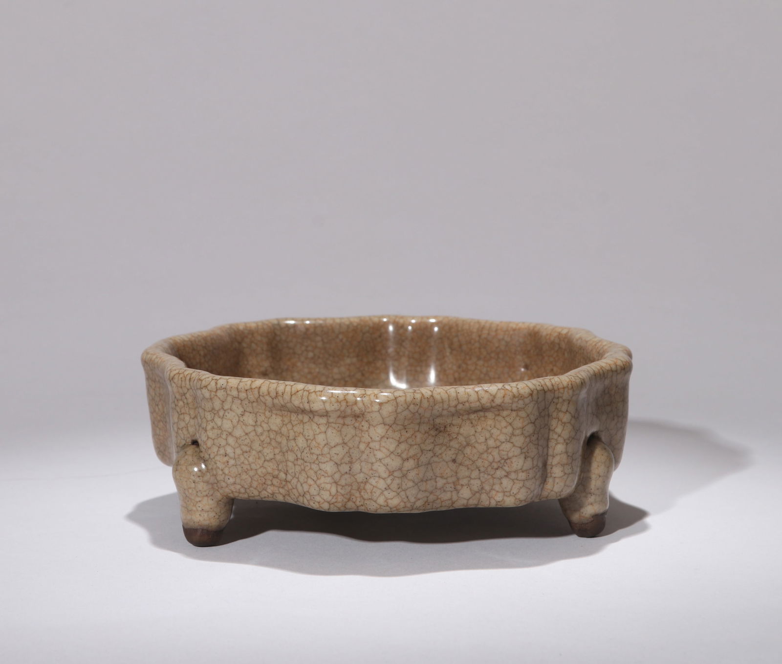 A GE-TYPE TRIPOD WASHER - 6