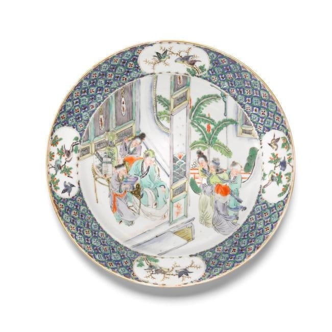 CHINESE FAMILLE VERTE 'FIGURAL' DISH, 19TH CENTURY (1 of 4)