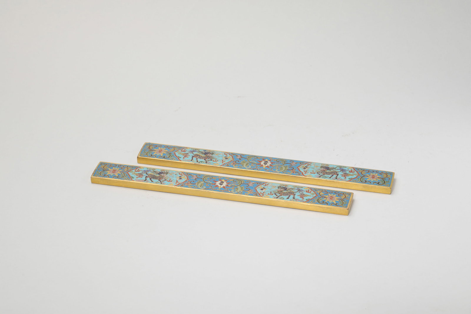 A PAIR OF CLOISONNE ENAMEL ARMRESTS (1 of 6)