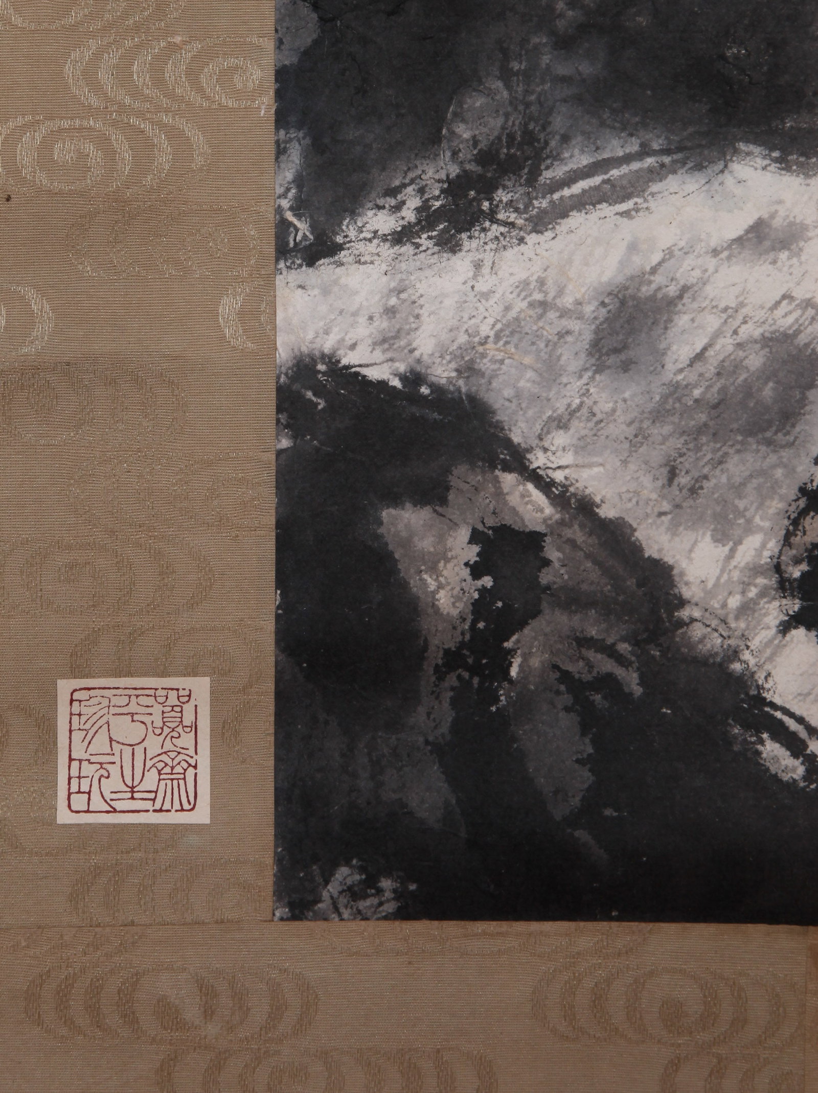FU BAOSHI (FU PAO-SHIH), ATTRIBUTED TO, WATERFALL, HANGING SCROLL - 11