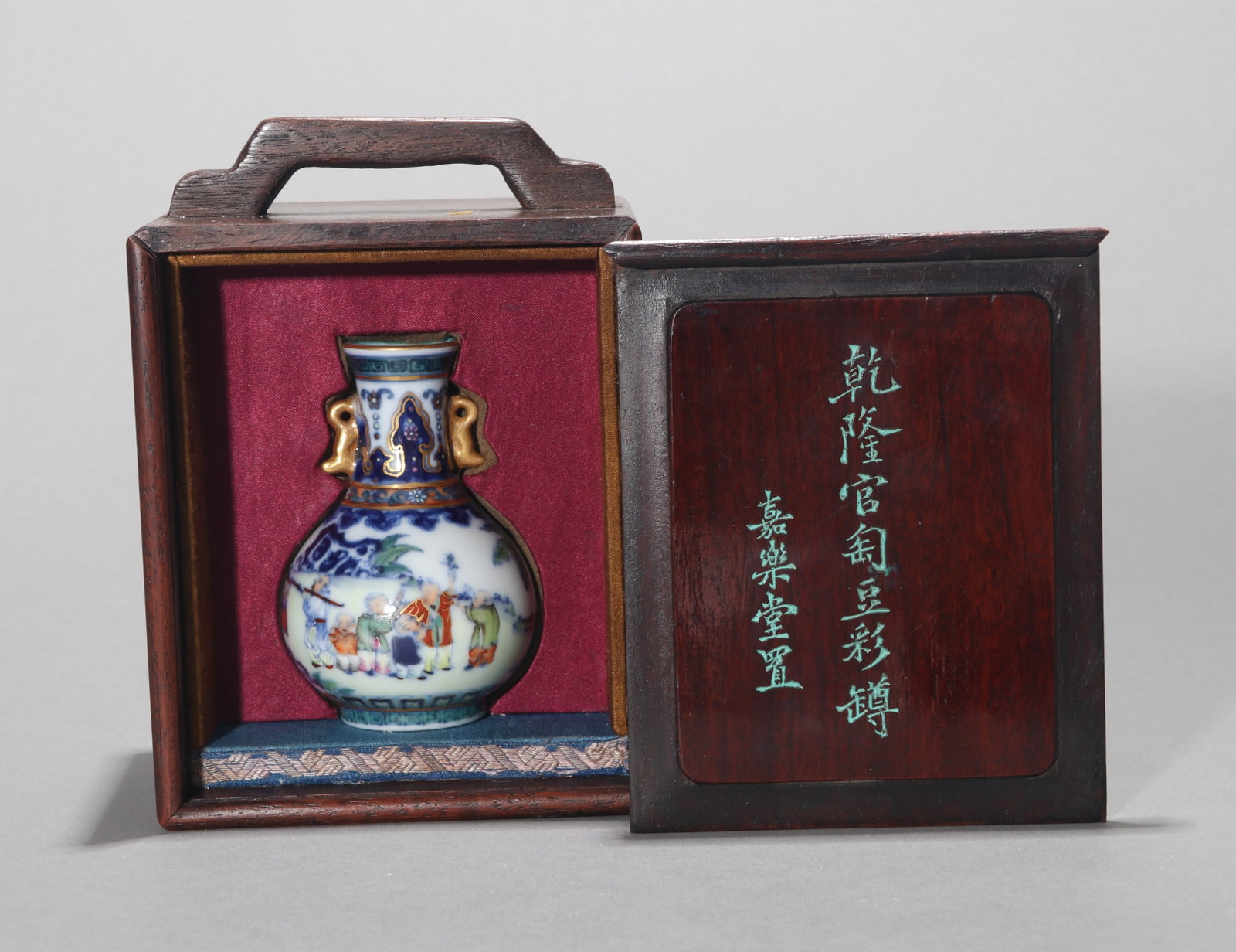 A DOUCAI VASE - 4
