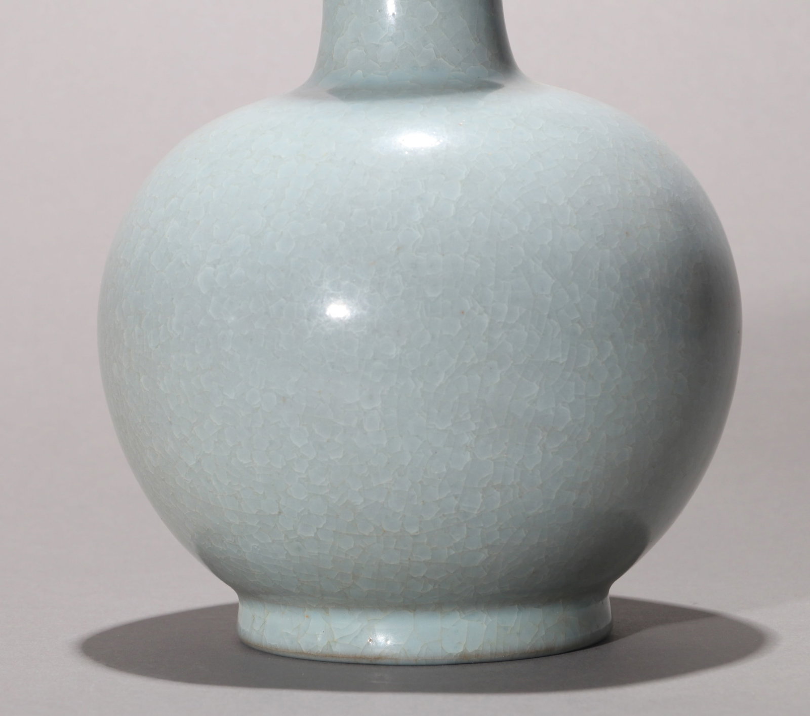A RU-TYPE BOTTLE VASE - 3