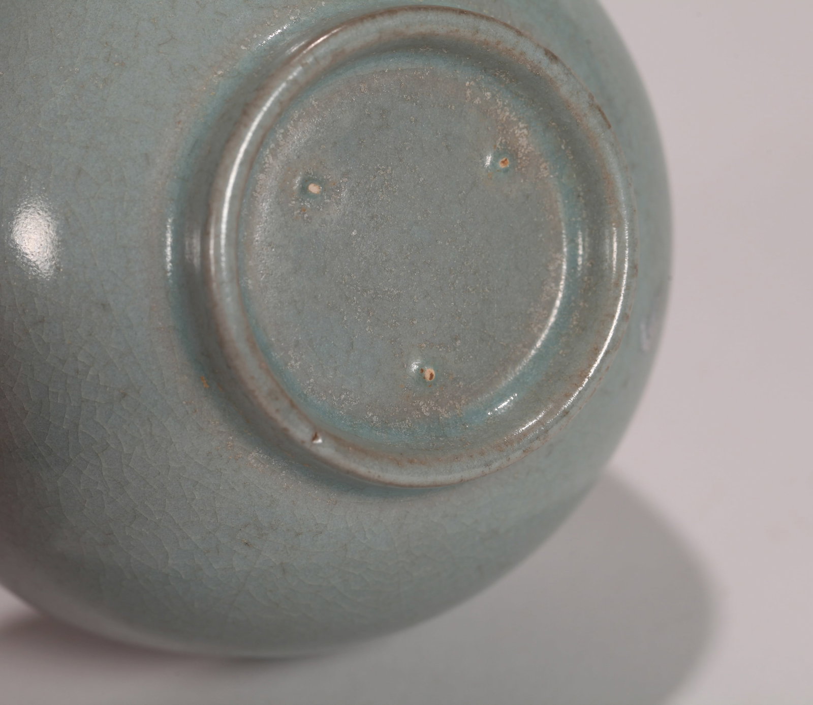 A RU-TYPE BOWL - 7