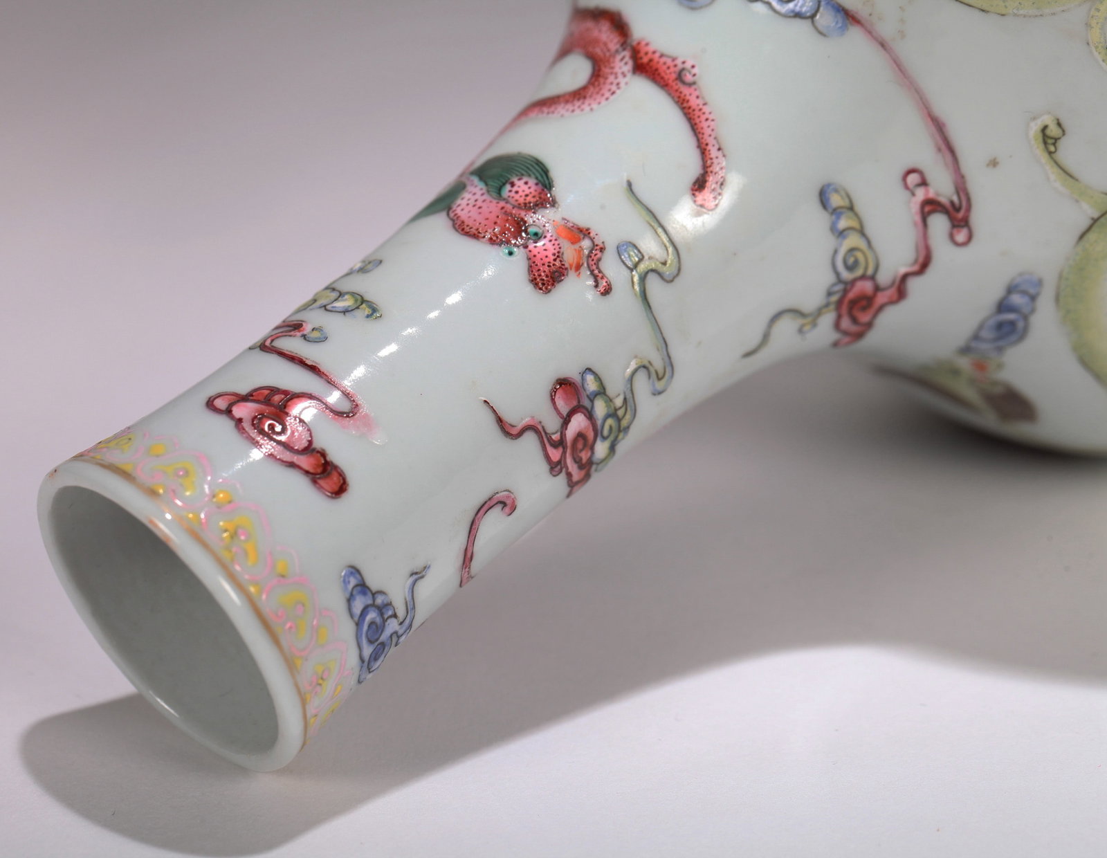 A FAMILLE-ROSE TIANQIU VASE - 6