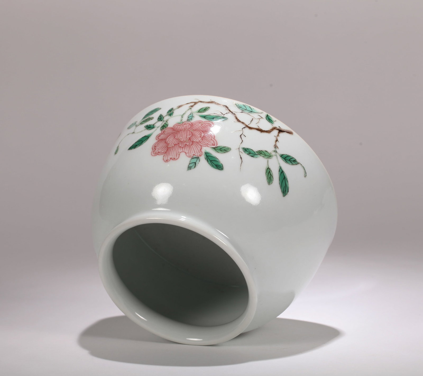 A FAMILLE-VERTE WATER POT - 5