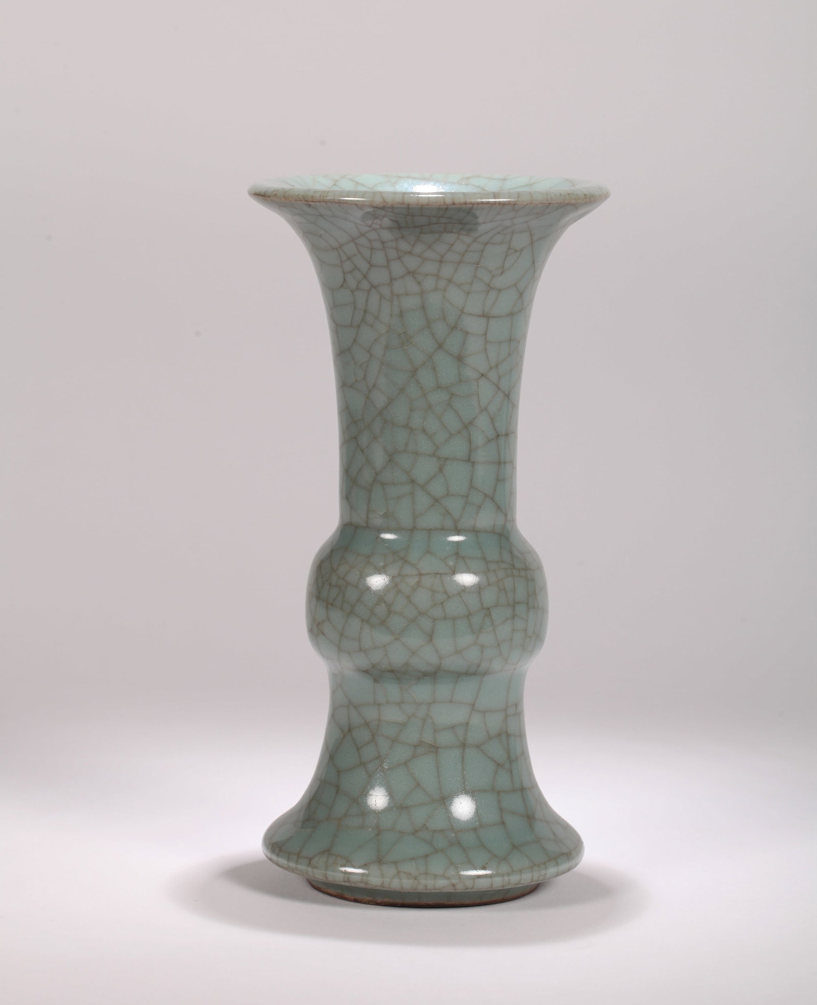 A GUAN-TYPE GU-SHAPED VASE - 2