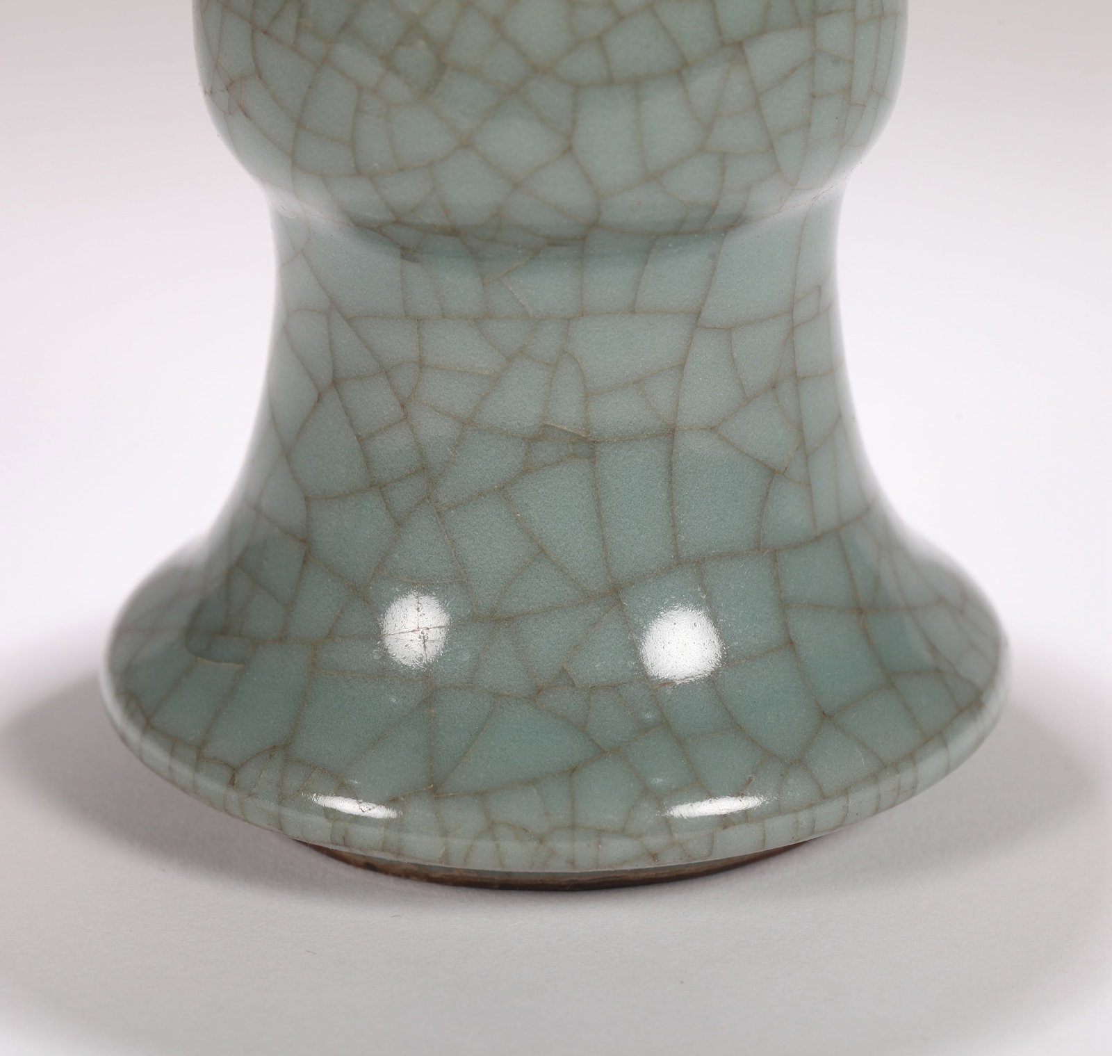 A GUAN-TYPE GU-SHAPED VASE - 3