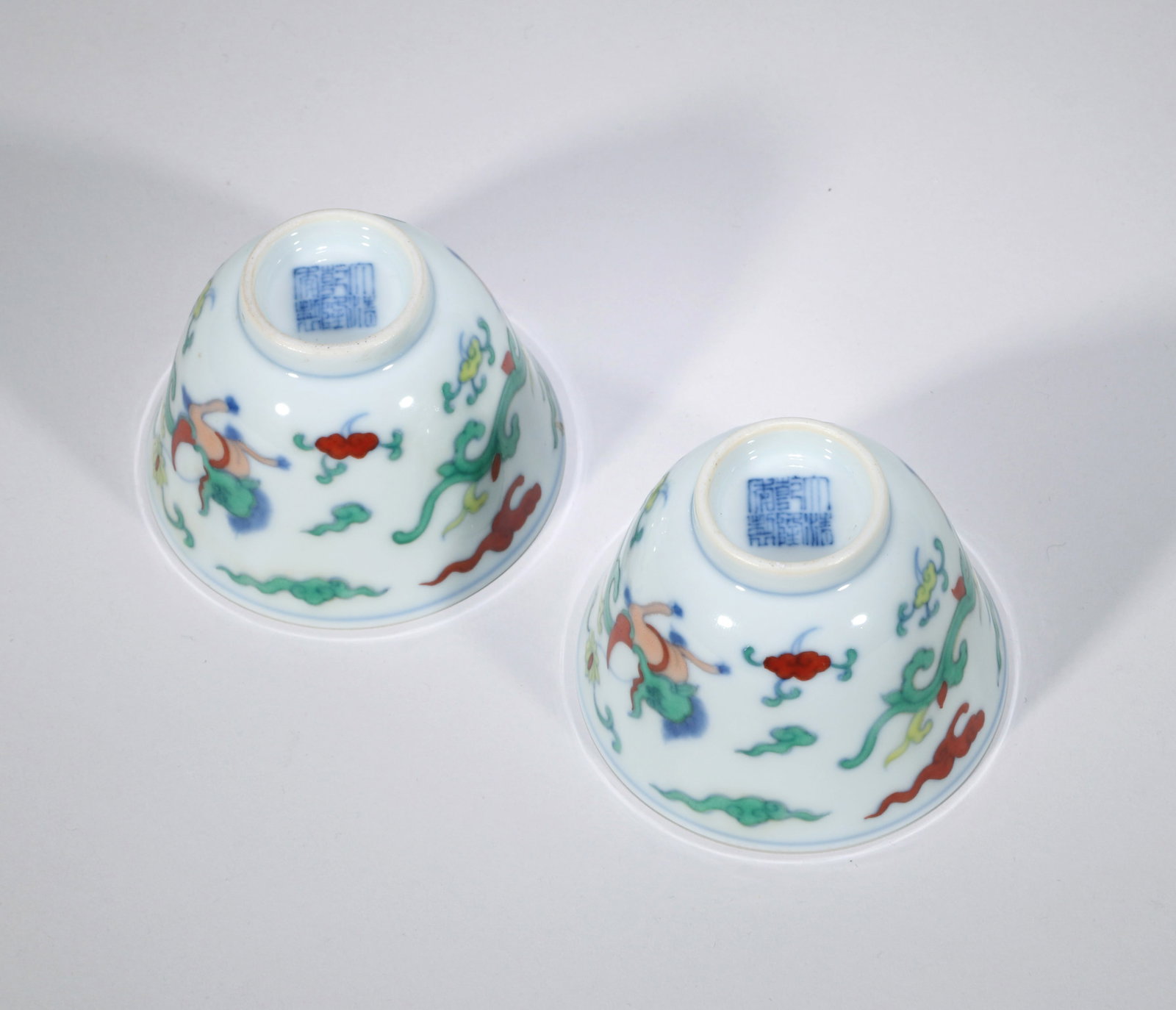 A PAIR OF DOUCAI CUPS - 3
