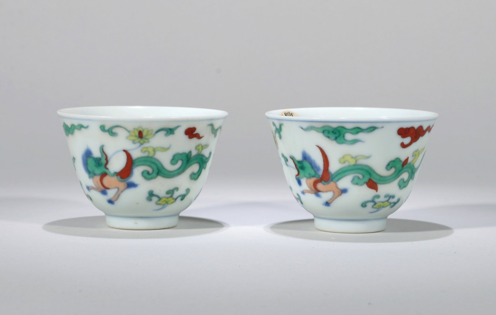 A PAIR OF DOUCAI CUPS - 5