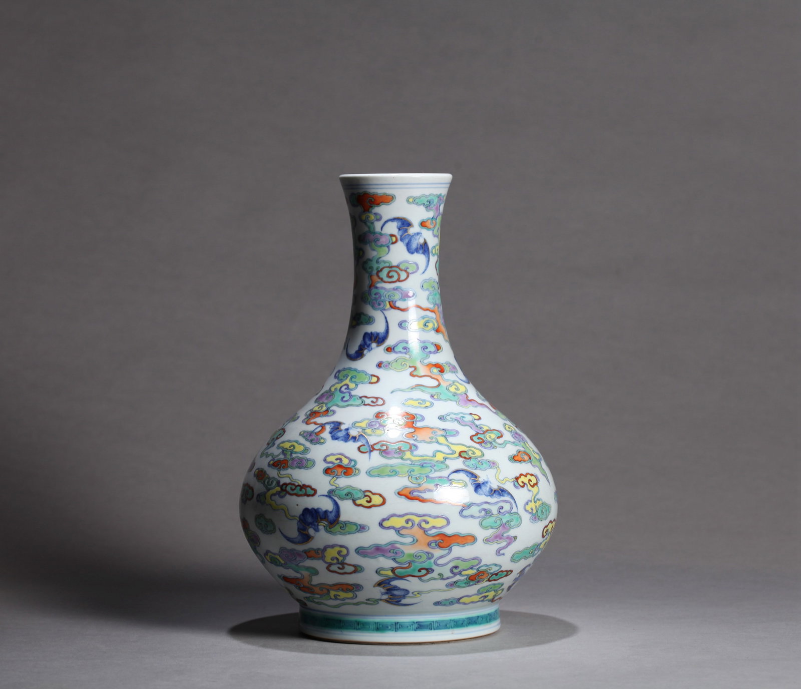 A DOUCAI 'BATS' VASE - 2