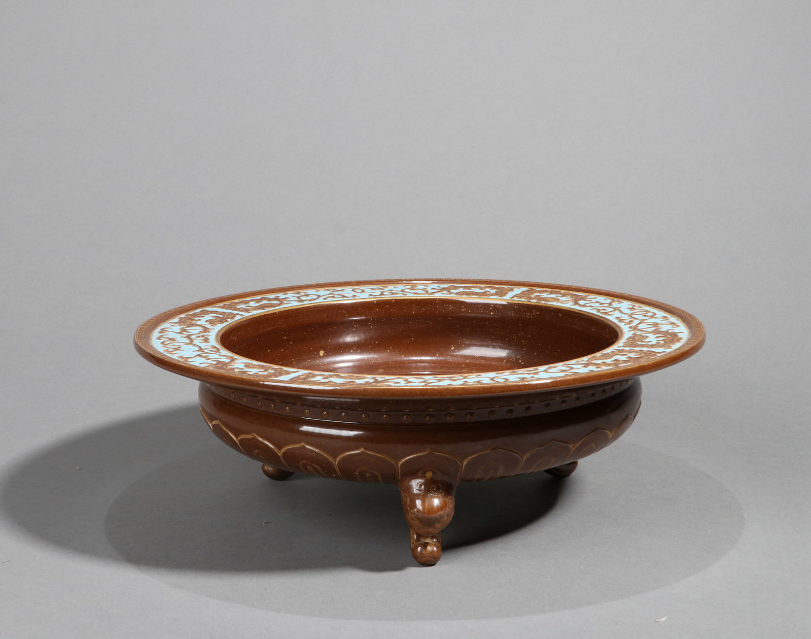 A BRONZE-GLAZED WASHER (1 of 9)