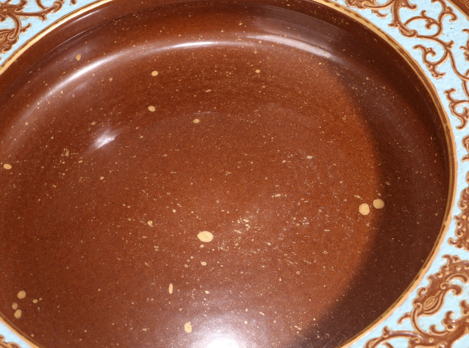 A BRONZE-GLAZED WASHER - 4