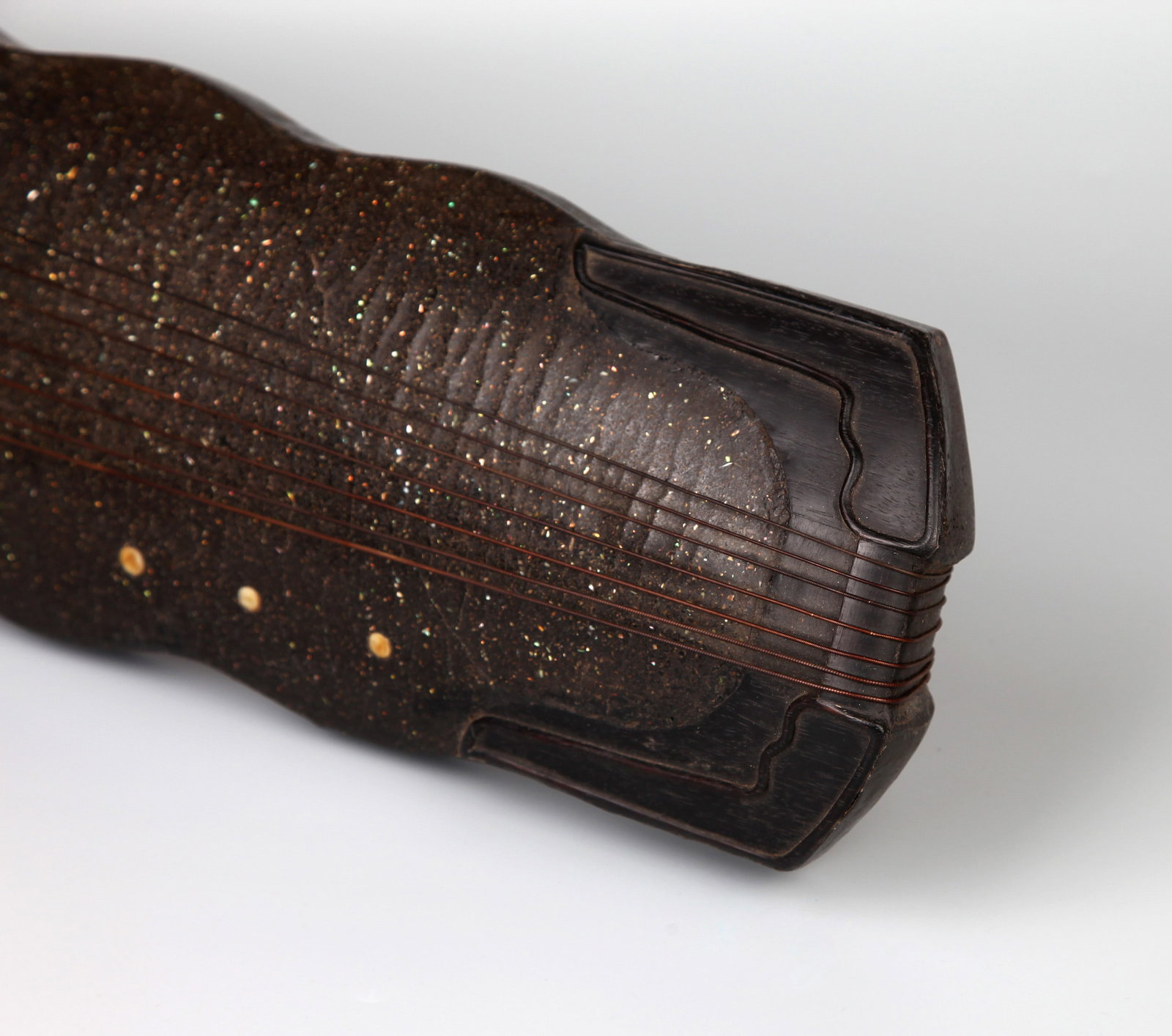 A BLACK LACQUER MOTHER-OF-PEARL-INLAID GUQIN - 14